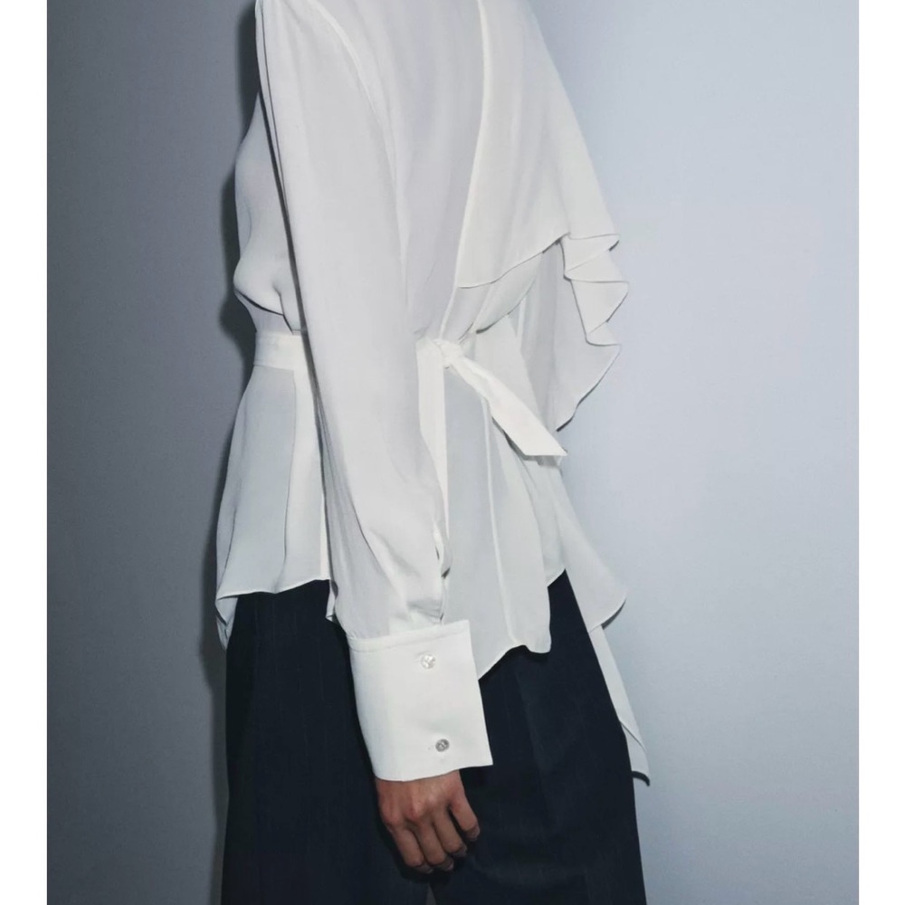 Elegant White Ruffled Blouse Zara